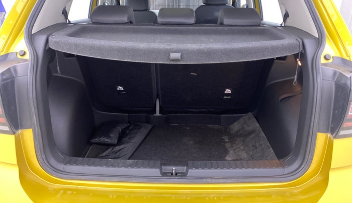 2022 Volkswagen TAIGUN TOPLINE 1.0 TSI MT, Petrol, Manual, 6,611 km, Boot Inside