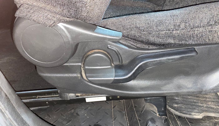 2022 Honda Amaze 1.2L I-VTEC S, Petrol, Manual, 20,831 km, Driver Side Adjustment Panel