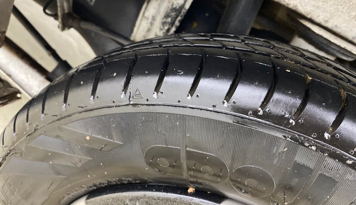 2017 Maruti Alto 800 LXI, Petrol, Manual, 50,954 km, Left Rear Tyre Tread