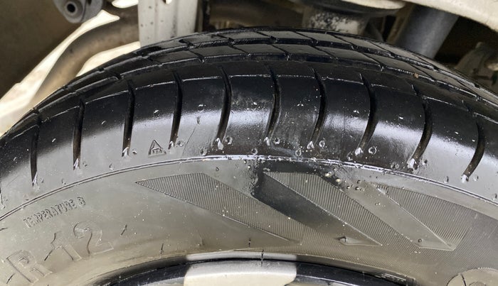 2017 Maruti Alto 800 LXI, Petrol, Manual, 50,954 km, Right Rear Tyre Tread