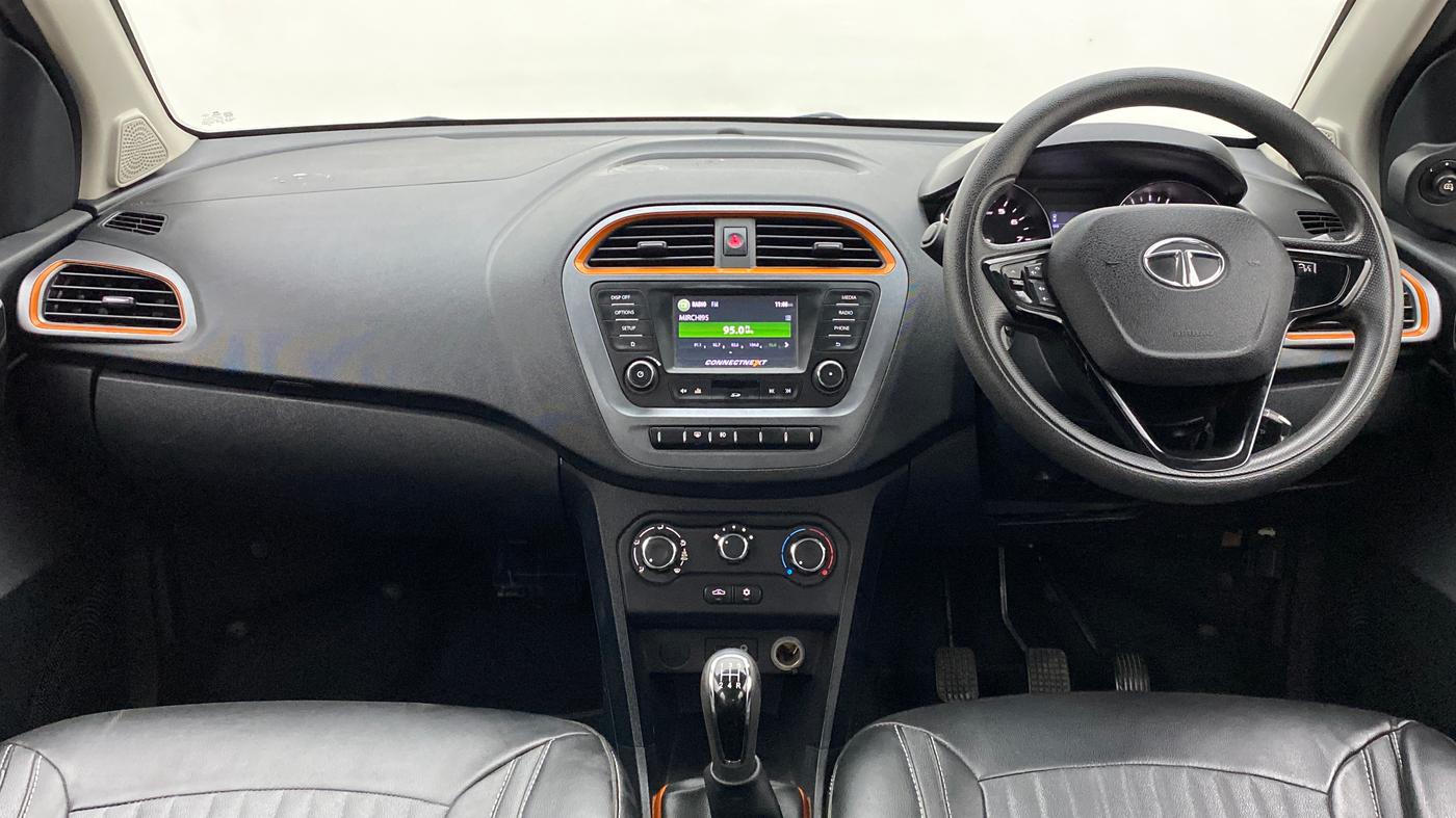 2018 Tata TIAGO NRG PETROL, Petrol, Manual, 16,889 km, Dashboard
