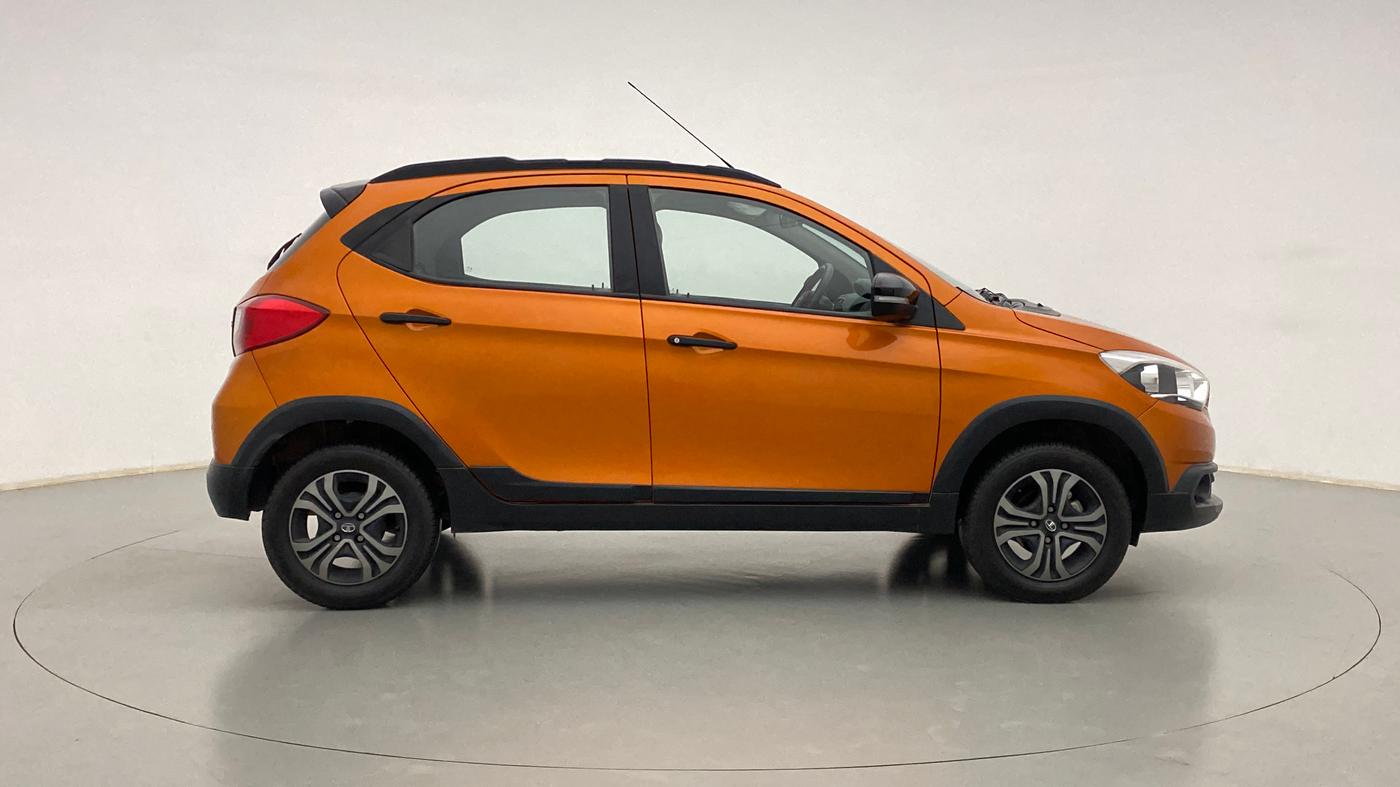 2018 Tata TIAGO NRG PETROL, Petrol, Manual, 16,889 km, Right Side View
