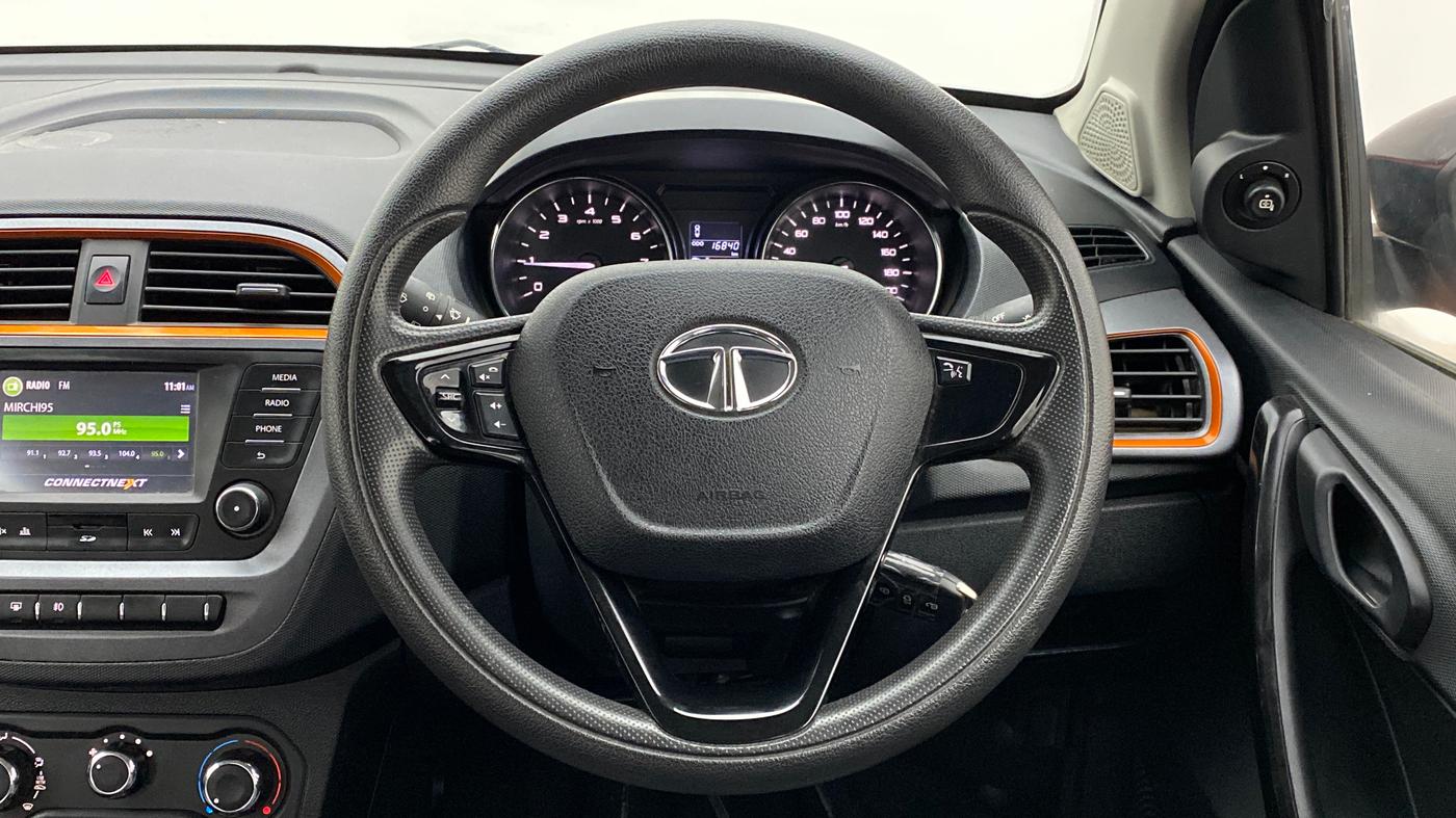 2018 Tata TIAGO NRG PETROL, Petrol, Manual, 16,889 km, Steering Wheel Close Up