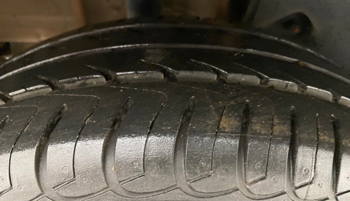 2018 Tata TIAGO NRG PETROL, Petrol, Manual, 16,889 km, Right Rear Tyre Tread