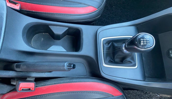 2022 Hyundai Creta E 1.5 DIESEL, Diesel, Manual, 87,746 km, Gear Lever