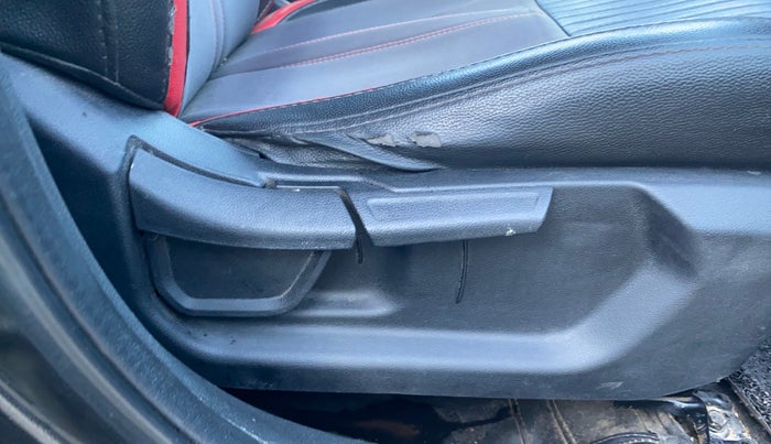 2022 Hyundai Creta E 1.5 DIESEL, Diesel, Manual, 87,746 km, Driver Side Adjustment Panel