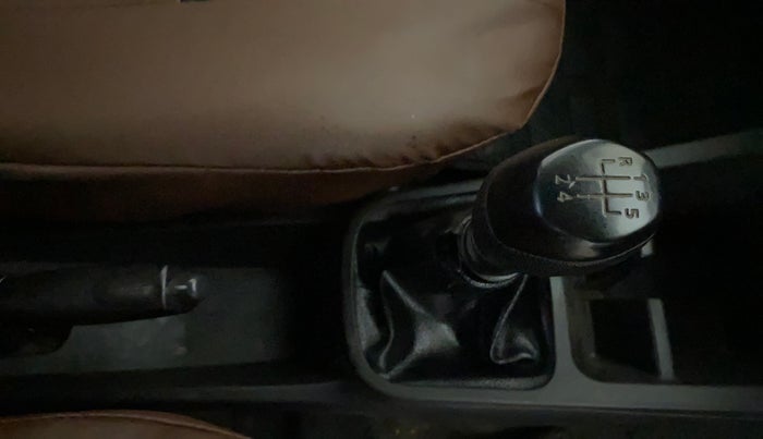 2020 Renault Kwid RXT 0.8, Petrol, Manual, 49,595 km, Gear Lever