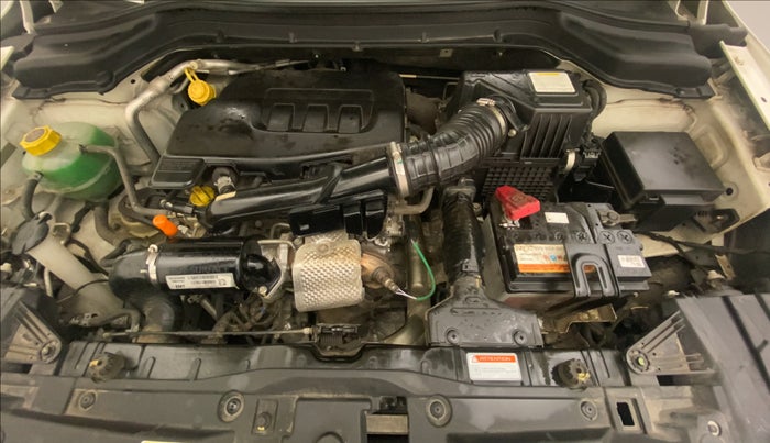 2021 Mahindra XUV300 W6 1.2 PETROL AMT, Petrol, Automatic, 18,255 km, Open Bonet