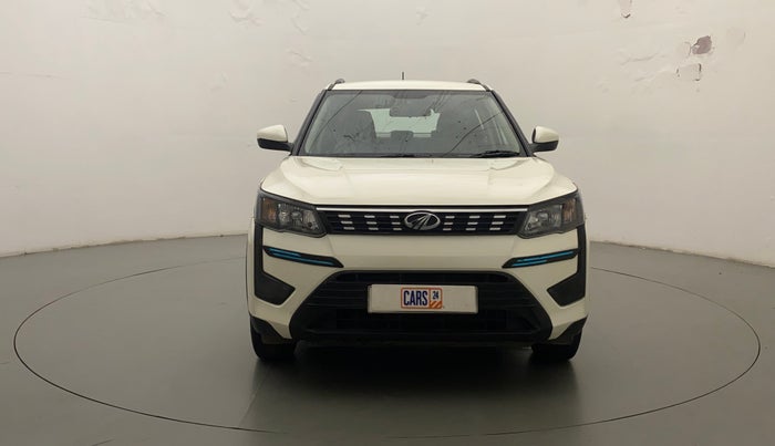 2021 Mahindra XUV300 W6 1.2 PETROL AMT, Petrol, Automatic, 18,255 km, Front