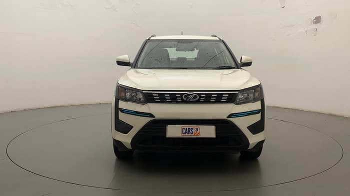 2021 Mahindra XUV300 W6 1.2 PETROL AMT, Petrol, Automatic, 18,255 km, Front