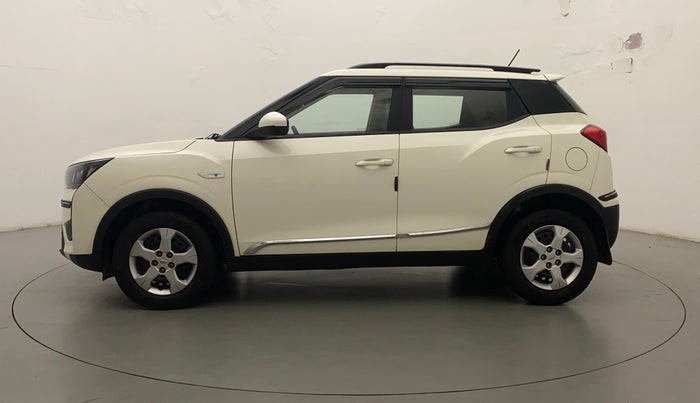 2021 Mahindra XUV300 W6 1.2 PETROL AMT, Petrol, Automatic, 18,255 km, Left Side