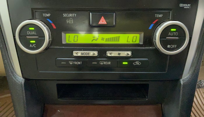 2012 Toyota Camry 2.5L AT, Petrol, Automatic, 1,10,975 km, Automatic Climate Control