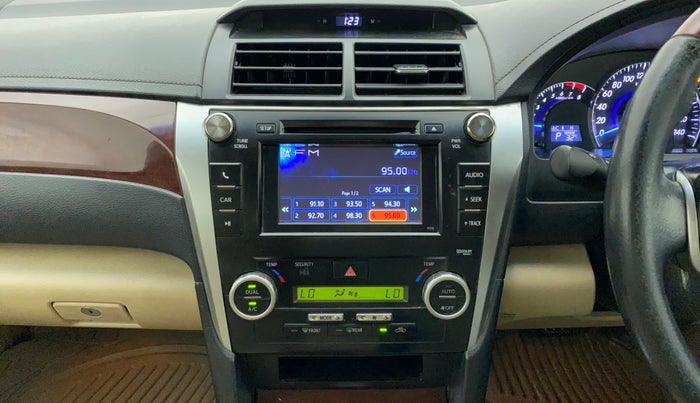 2012 Toyota Camry 2.5L AT, Petrol, Automatic, 1,10,975 km, Air Conditioner