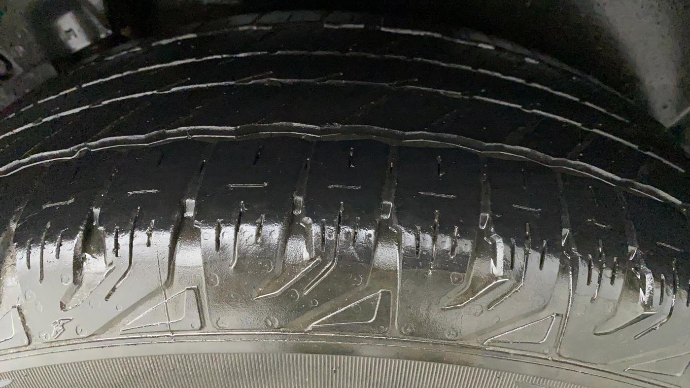 2019 Tata Harrier XZ 2.0L Kryotec, Diesel, Manual, 20,400 km, Left Front Tyre Tread