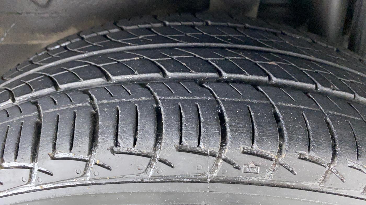 2021 Toyota YARIS G MT, Petrol, Manual, 27,388 km, Left Rear Tyre Tread