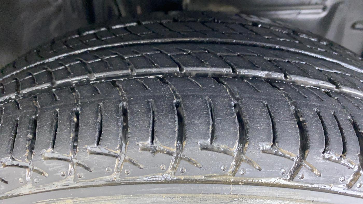 2021 Toyota YARIS G MT, Petrol, Manual, 27,388 km, Right Front Tyre Tread
