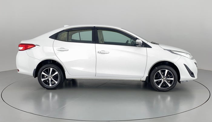 2021 Toyota YARIS G MT, Petrol, Manual, 27,388 km, Right Side View