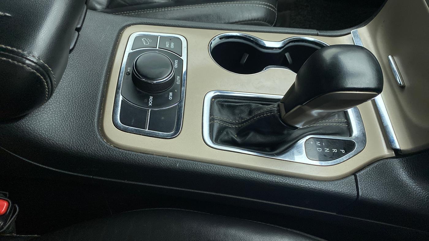 2016 Jeep GRAND CHEROKEE LIMITED DIESEL, Diesel, Automatic, 91,825 km, Gear Lever