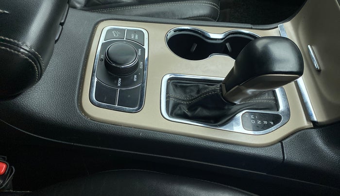 2016 Jeep GRAND CHEROKEE LIMITED DIESEL, Diesel, Automatic, 91,825 km, Gear Lever