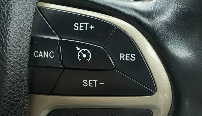 2016 Jeep GRAND CHEROKEE LIMITED DIESEL, Diesel, Automatic, 91,825 km, Adaptive Cruise Control