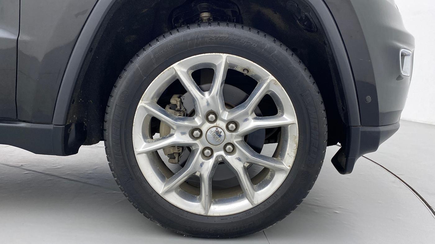 2016 Jeep GRAND CHEROKEE LIMITED DIESEL, Diesel, Automatic, 91,825 km, Right Front Wheel