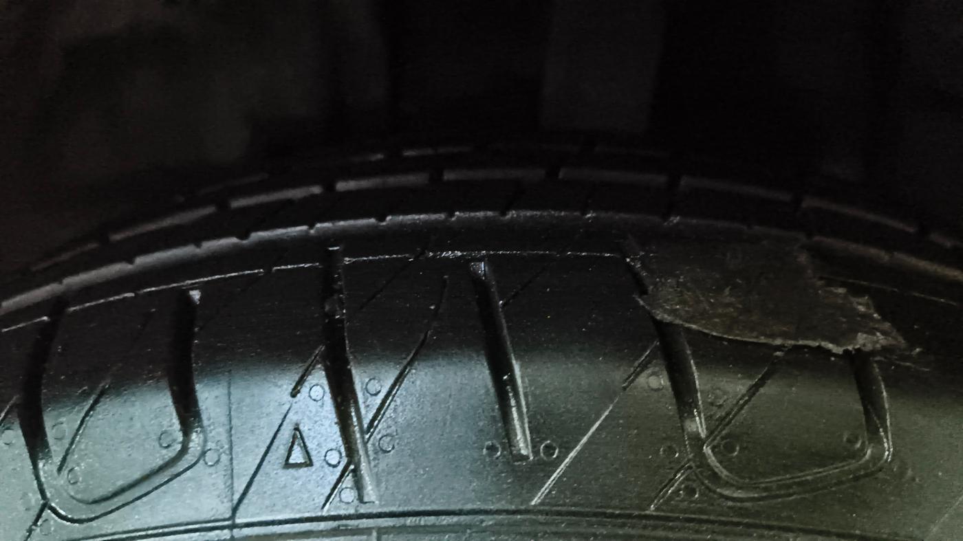 2020 Tata NEXON XZ PLUS PETROL, Petrol, Manual, 71,389 km, Left Front Tyre Tread
