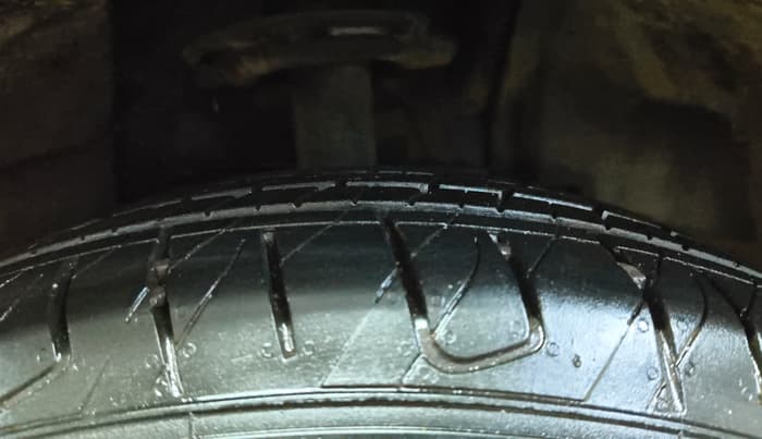 2020 Tata NEXON XZ PLUS PETROL, Petrol, Manual, 71,389 km, Right Front Tyre Tread