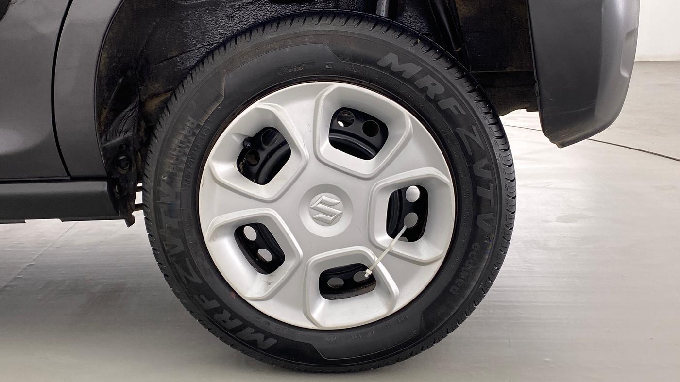 2020 Maruti S PRESSO VXI, Petrol, Manual, 10,704 km, Left Rear Wheel