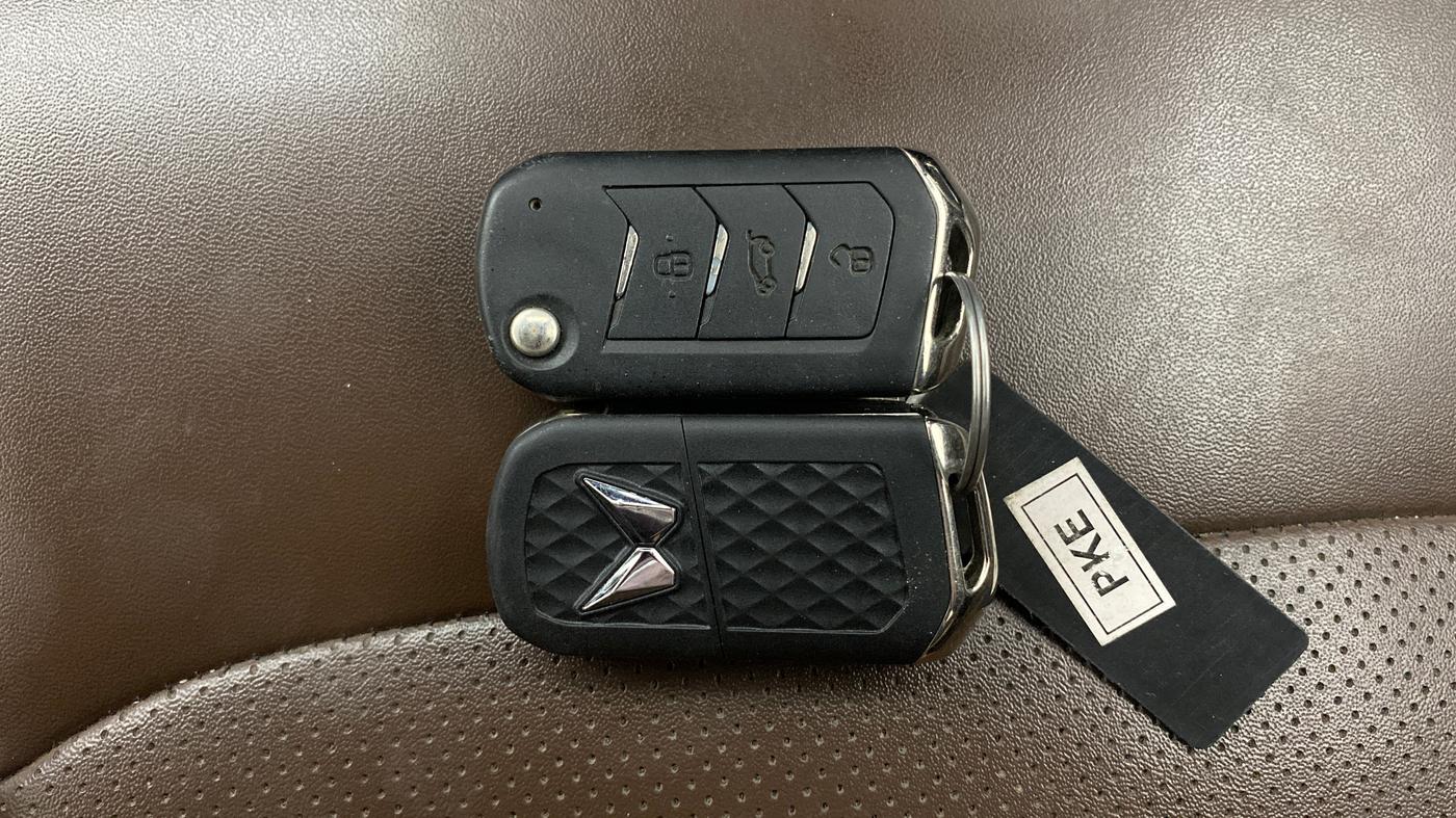 2023 Mahindra SCORPIO-N Z8 L DIESEL AT 2WD 7 STR, Diesel, Automatic, 59,573 km, Key Close Up