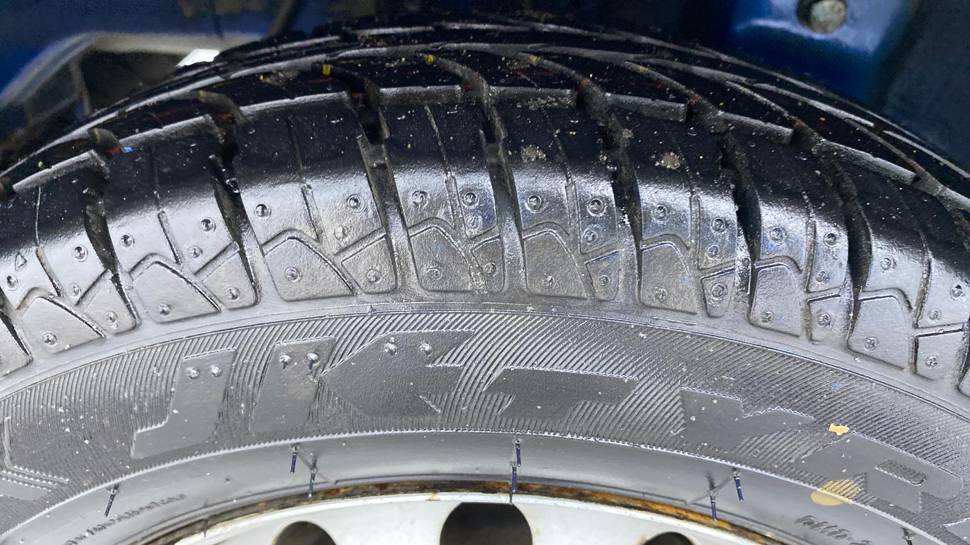 2013 Hyundai Eon ERA PLUS, Petrol, Manual, 34,129 km, Right Rear Tyre Tread
