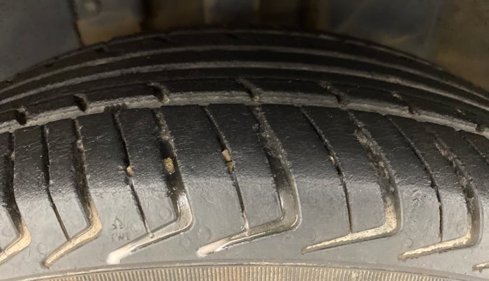 2018 Datsun Redi Go 1.0 T(O), Petrol, Manual, 55,547 km, Left Front Tyre Tread