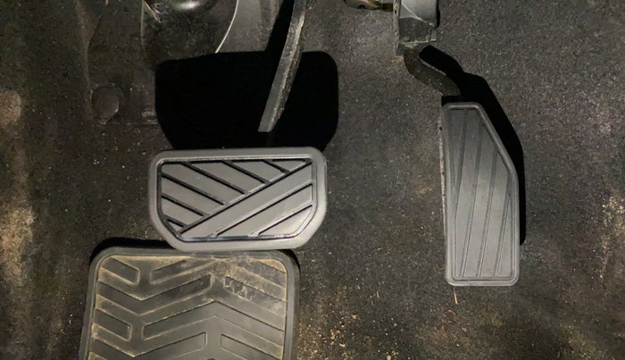 2020 Maruti IGNIS ZETA 1.2 AMT, Petrol, Automatic, 36,566 km, Pedals