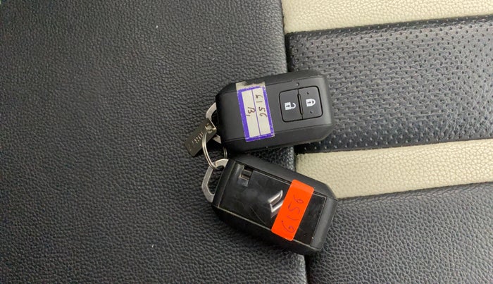 2020 Maruti IGNIS ZETA 1.2 AMT, Petrol, Automatic, 36,566 km, Key Close Up