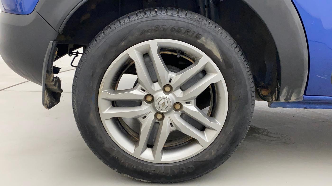 2021 Renault TRIBER RXZ, Petrol, Manual, 40,580 km, Right Rear Wheel
