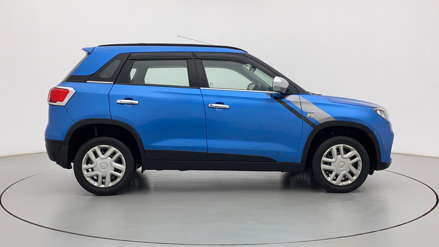 2016 Maruti Vitara Brezza VDI, Diesel, Manual, 76,077 km, Right Side View