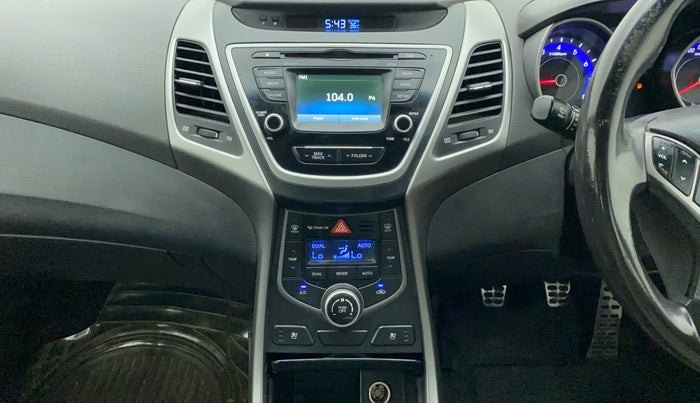 2015 Hyundai New Elantra SX 1.8 MT, Petrol, Manual, 93,946 km, Air Conditioner