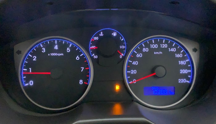 2012 Hyundai i20 MAGNA 1.2, Petrol, Manual, 1,03,881 km, Odometer Image