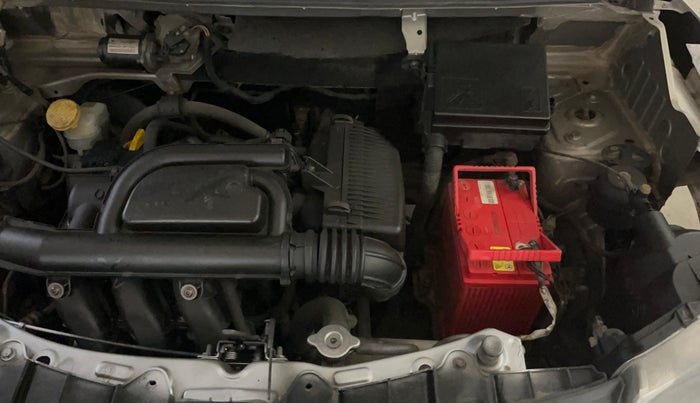 2016 Renault Kwid RXT 0.8, Petrol, Manual, 63,083 km, Engine View - Left