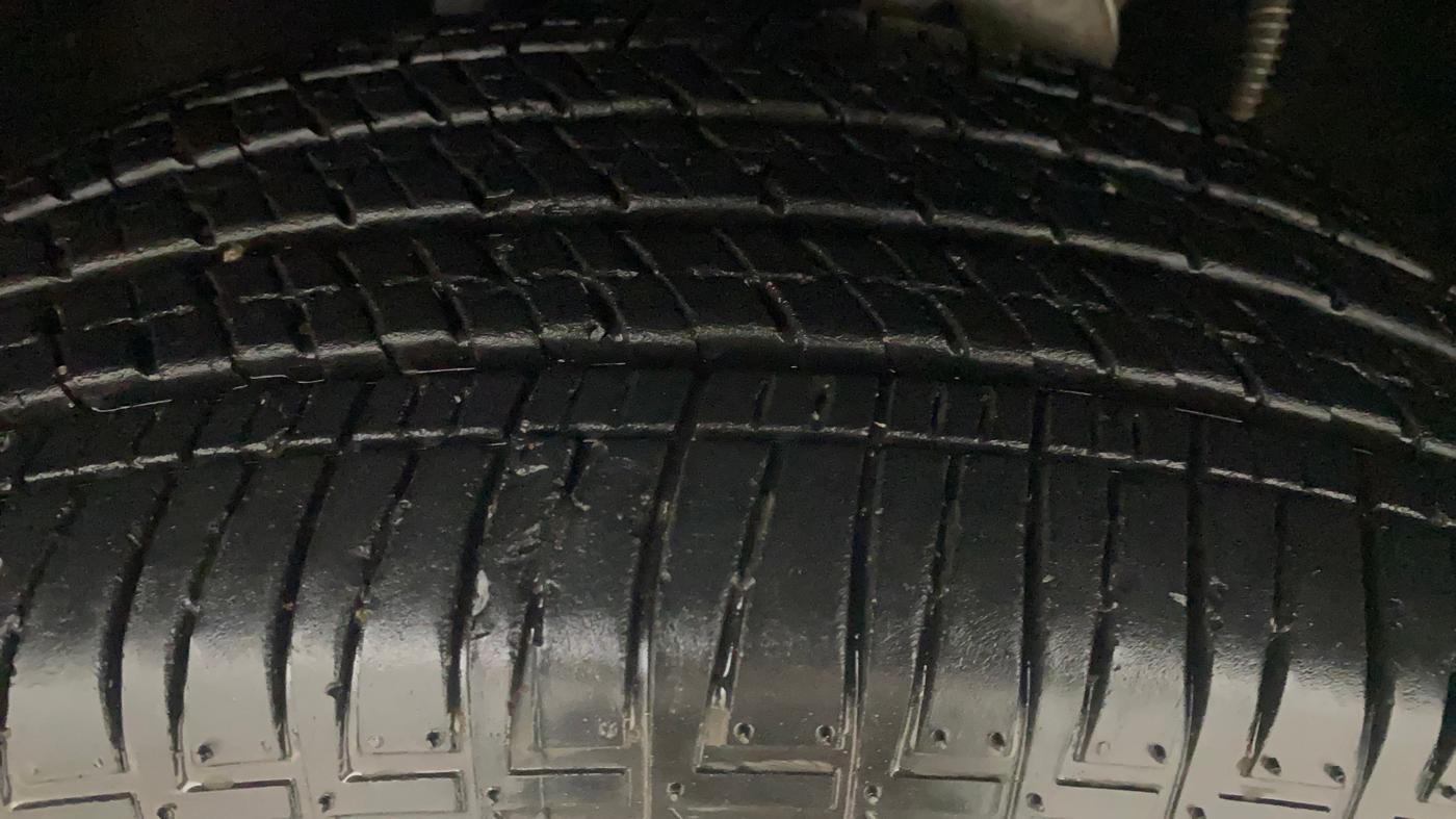 2024 Mahindra SCORPIO-N Z8 PETROL MT 7 STR, Petrol, Manual, 12,317 km, Left Front Tyre Tread