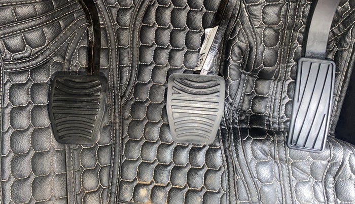 2024 Mahindra SCORPIO-N Z8 PETROL MT 7 STR, Petrol, Manual, 12,317 km, Pedals