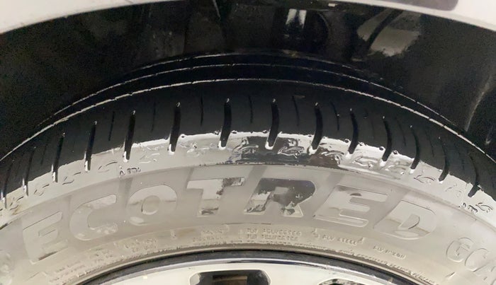 2023 Tata ALTROZ  XZ PLUS (S) DARK EDITION , Diesel, Manual, 23,254 km, Right Front Tyre Tread