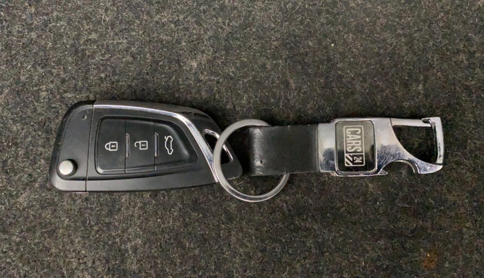2014 Maruti Swift VDI, Diesel, Manual, 83,829 km, Key Close Up