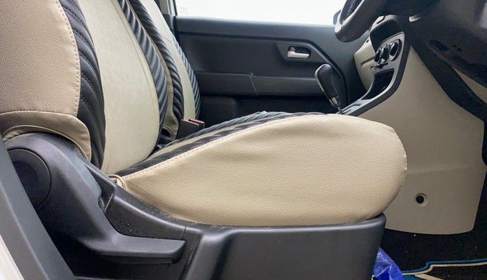 2023 Maruti New Wagon-R ZXI PLUS 1.2 AMT, Petrol, Automatic, 28,303 km, Driver Side Adjustment Panel