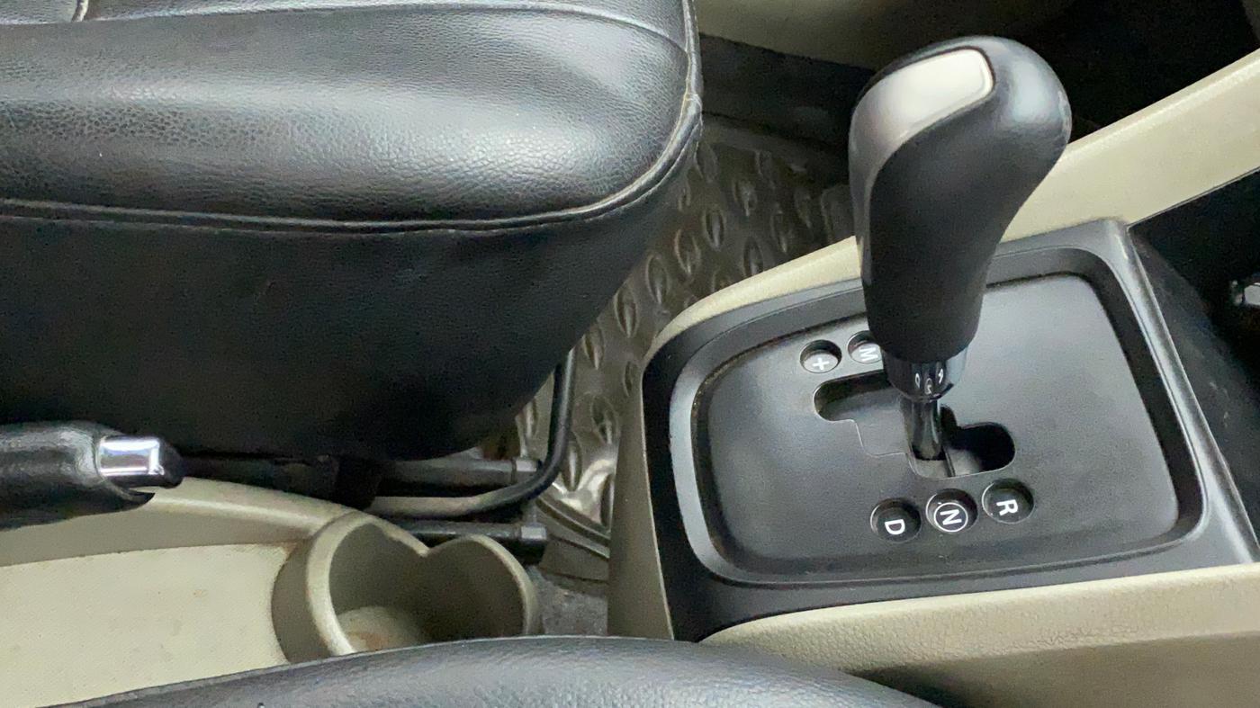 2015 Maruti Celerio VXI AMT, Petrol, Automatic, 70,415 km, Gear Lever