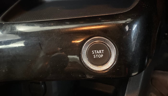 2022 Nissan MAGNITE XV MT, Petrol, Manual, 71,978 km, Keyless Start/ Stop Button