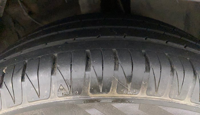 2021 KIA SONET HTK PLUS 1.0 DCT, Petrol, Automatic, 39,918 km, Right Front Tyre Tread