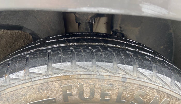 2021 Renault Kwid RXT 1.0 (O), Petrol, Manual, 79,393 km, Right Front Tyre Tread