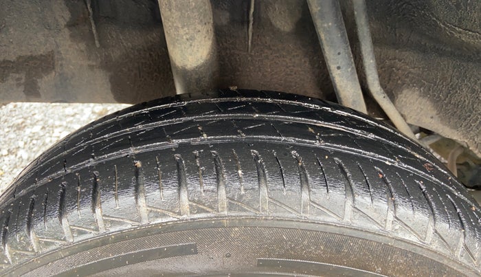 2021 Renault Kwid RXT 1.0 (O), Petrol, Manual, 79,393 km, Right Rear Tyre Tread