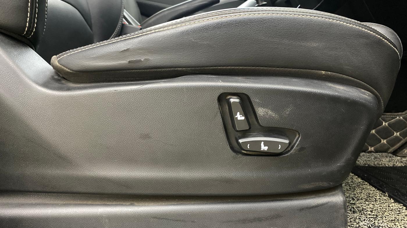 2019 MG HECTOR SMART HYBRID 1.5 PETROL, Petrol, Manual, 77,753 km, Driver Side Adjustment Panel