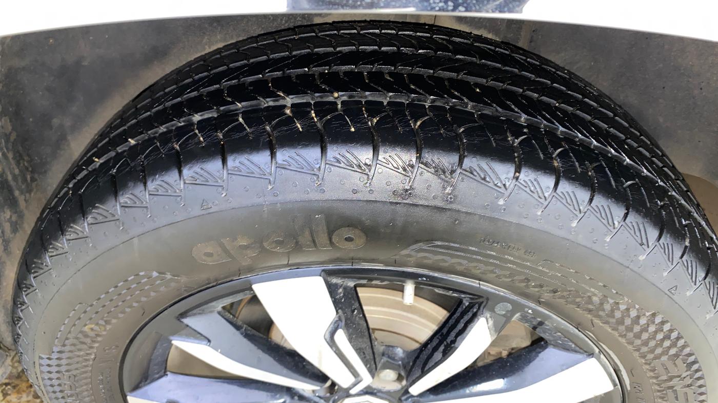 2019 MG HECTOR SMART HYBRID 1.5 PETROL, Petrol, Manual, 77,753 km, Left Rear Tyre Tread